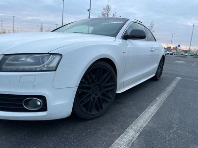 Weiß Gebraucht 2009 Audi A5 S-Line Coupé | 7.000 € (Fairer Preis)