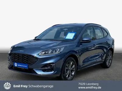 Gebraucht Ford Kuga ST-Line 150 PS (110 kW) 2023 Chrome blue metallic SUV