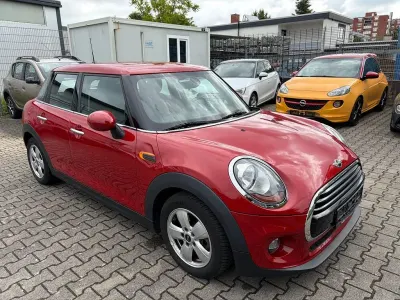 Gebraucht Mini Cooper 136 PS (100 kW) 2016 Rot Kleinwagen