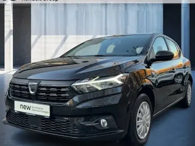 Używany Dacia Sandero Comfort 91 KM (66 kW) 2021 Czarny Sedan/Limuzyna