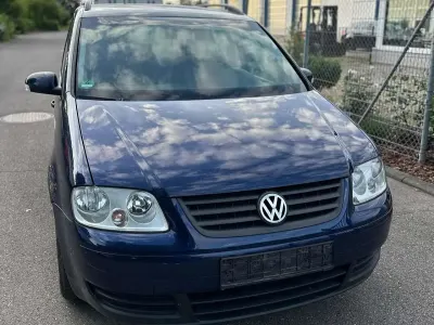 Gebraucht VW Touran Conceptline 105 PS (77 kW) 2005 Indigoblau perleffekt Van / Kleinbus
