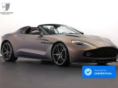 Gebraucht Aston Martin Vanquish 604 PS (444 kW) 2018 Satin solar bronze Kombi