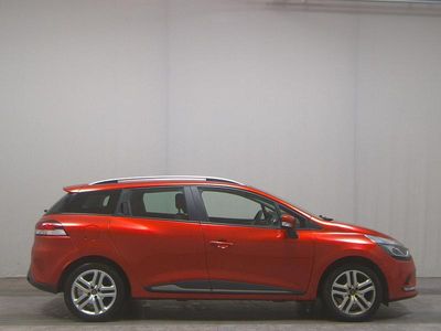 Gebraucht Renault Clio V 90 PS (66 kW) 2020 Rot Limousine