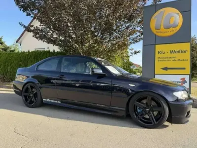 Gebraucht BMW 330 Comfort Edition 231 PS (169 kW) 2005 Carbonschwarz metallic Coupé