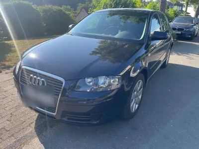 Gebraucht Audi A3 Ambiente 140 PS (102 kW) 2005 Blau Kleinwagen