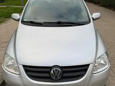Gebraucht VW Fox 75 PS (55 kW) 2006 Grau Kleinwagen