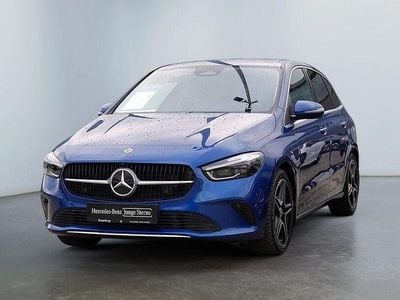 Gebraucht Mercedes B220 Progressive 190 PS (139 kW) 2024 Blau Van / Kleinbus