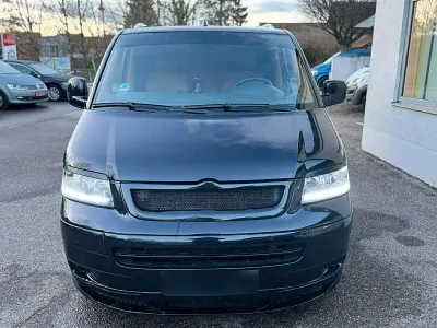 Gebraucht VW Caravelle 134 PS (98 kW) 2006 Schwarz Van