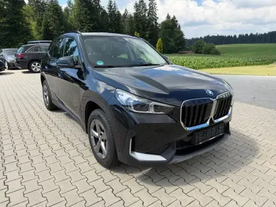 Gebraucht BMW X1 136 PS (100 kW) 2024 Schwarz SUV