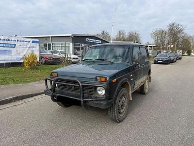 Second-hand Lada niva 80 CP (58 kW) 2003 Verde SUV