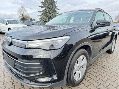 Gebraucht VW Tiguan Life 150 PS (110 kW) 2025 Schwarz SUV