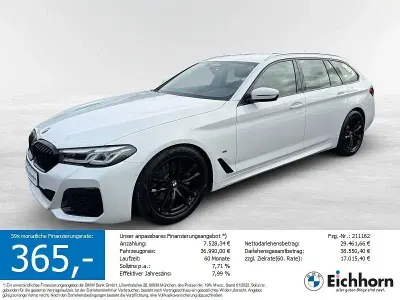 Gebraucht BMW 520 M Sport 190 PS (139 kW) 2023 Alpinweiss iii Kombi