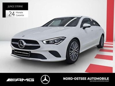 Gebraucht Mercedes CLA200 Progressive 150 PS (110 kW) 2021 Unilack polarweiß Kombi