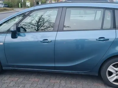 Gebraucht Opel Zafira Tourer Active 131 PS (96 kW) 2013 Blau Van / Kleinbus