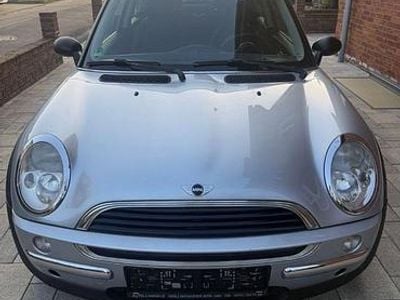 Second-hand Mini Cooper 90 CP (66 kW) 2002 Argintiu Hatchback