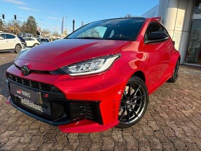 Neu Toyota Yaris 280 PS (205 kW) 2026 Rot Limousine