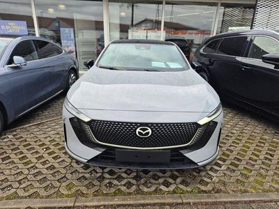 Neu Mazda 6e Takumi-Line 180 kW (245 PS) 2026 Grau Limousine