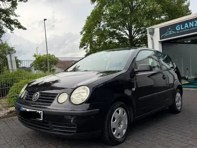 Gebraucht VW Polo Basis 64 PS (47 kW) 2003 Schwarz Limousine