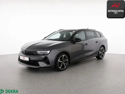 Gebraucht Opel Astra 131 PS (96 kW) 2025 Platiniumgrau Kleinwagen