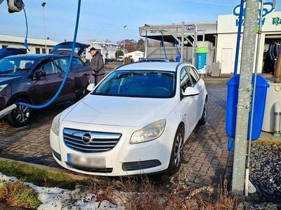 Gebraucht Opel Insignia 110 PS (80 kW) 2009 Weiß Kombi