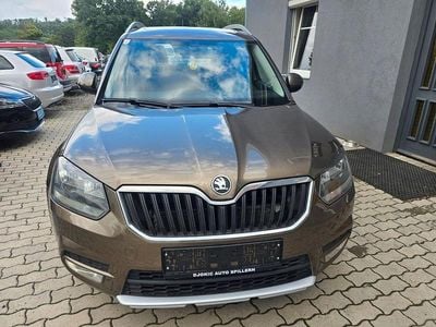 Braun Gebraucht 2014 Skoda Yeti Elegance SUV | 7.990 €