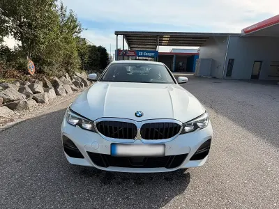 Gebraucht BMW 320 M Sport 184 PS (135 kW) 2021 Weiß Limousine