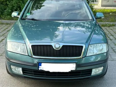 Używany Skoda Octavia 150 KM (110 kW) 2005 Zielony Sedan/Limuzyna