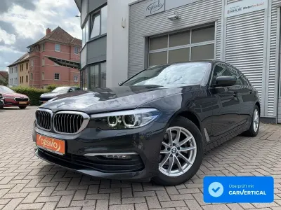 Gebraucht BMW 520 Sport Line 184 PS (135 kW) 2018 Grau Limousine