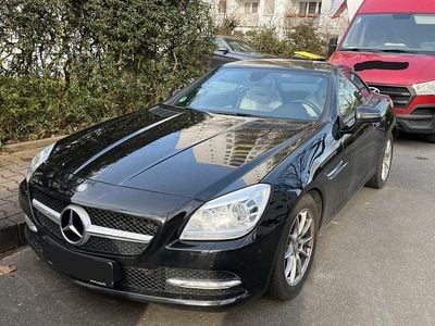 Gebraucht Mercedes SLK200 184 PS (135 kW) 2012 Schwarz Cabrio