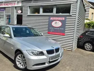 Gebraucht BMW 325 Advantage 218 PS (160 kW) 2006 Silber Kombi