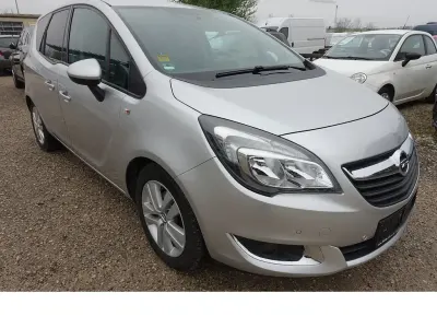 Gebraucht Opel Meriva Edition 120 PS (88 kW) 2015 Silber Van / Kleinbus