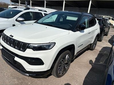 Gebraucht Jeep Compass Summit 131 PS (96 kW) 2025 Weiß SUV