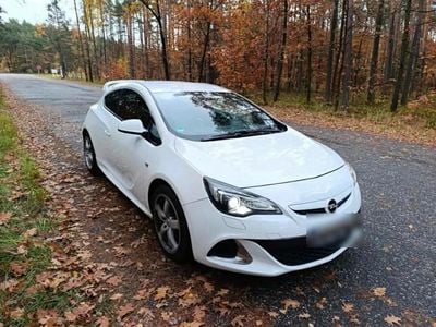 Gebraucht Opel Astra OPC 280 PS (205 kW) 2013 Weiß Coupé