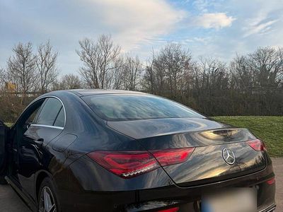 Gebraucht Mercedes CLA200 163 PS (119 kW) 2021 Schwarz Limousine