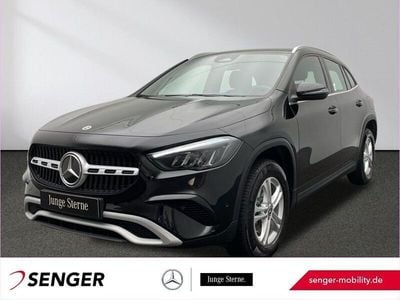 Gebraucht Mercedes GLA200 163 PS (119 kW) 2023 Schwarz SUV