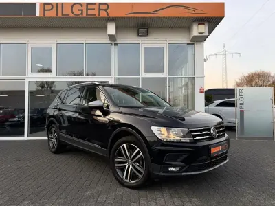 Gebraucht VW Tiguan Allspace Comfortline 150 PS (110 kW) 2019 Deep black SUV