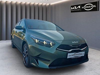 Neu Kia Ceed Sportswagon 140 PS (102 kW) 2025 Grün Kombi