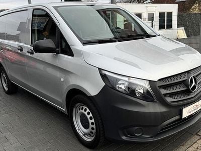 Silber Gebraucht 2022 Mercedes Vito Van | 18.999 € (Superpreis)