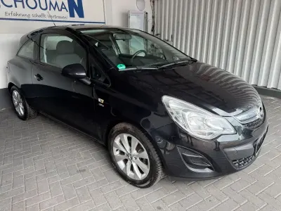 Gebraucht Opel Corsa Active 87 PS (63 kW) 2013 Schwarz Kleinwagen