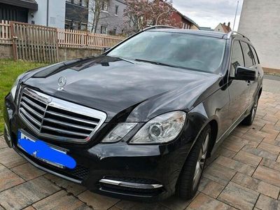 gebraucht Mercedes E300 CDI mit 7 sitze und stantheizung