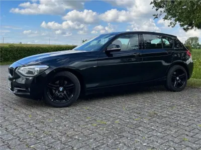 Gebraucht BMW 120 Sport Line 135 PS (99 kW) 2013 Schwarz Kleinwagen