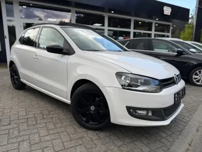 Gebraucht VW Polo Highline 90 PS (66 kW) 2010 Weiß Kleinwagen