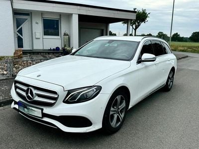 Mercedes E200