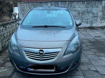 Gebraucht Opel Meriva 130 PS (95 kW) 2013 Braun Van / Kleinbus