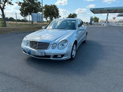 Mercedes E220