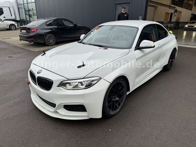 BMW M235