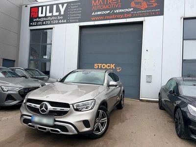 Usata Mercedes GLC200 Business 163 CV (119 kW) 2020 Argento SUV