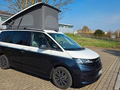 Second-hand VW California Beach 150 CP (110 kW) 2025 Albastru Van