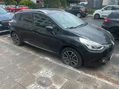 Gebraucht Renault Clio GrandTour 90 PS (66 kW) 2015 Schwarz Kombi