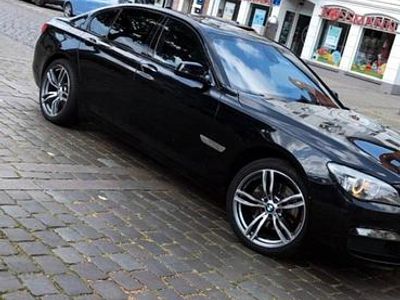 Gebraucht BMW 740 M Sport 306 PS (225 kW) 2010 Schwarz Limousine